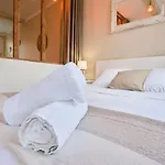 Charming 2 Bedroom With Terrace * リール