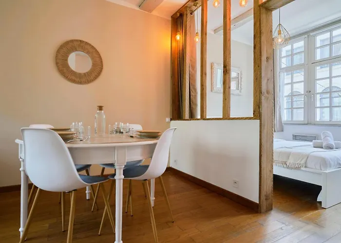 Charming 2 Bedroom With Terrace *