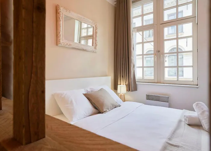 Appartamento Charming 2 Bedroom With Terrace